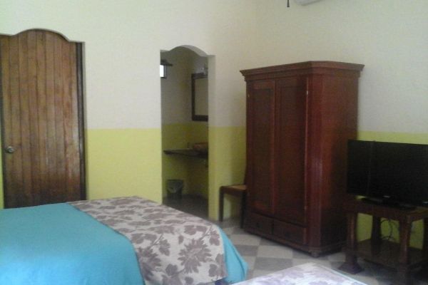 Hotel Tunich Beh (Valladolid)